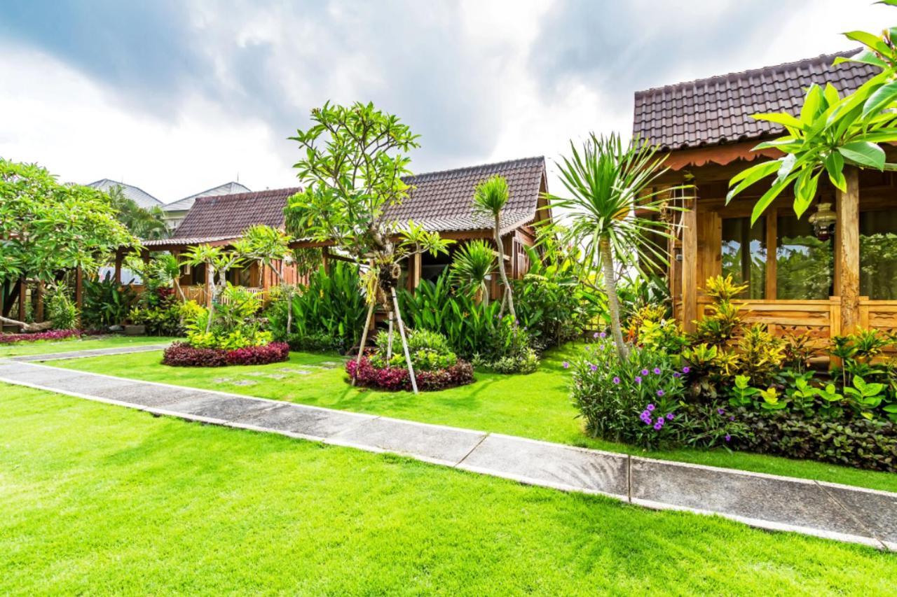 Bali Natha Beach Front Canggu Екстериор снимка