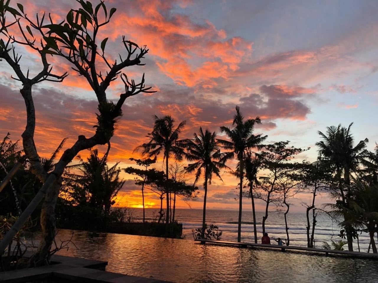Bali Natha Beach Front Canggu Екстериор снимка
